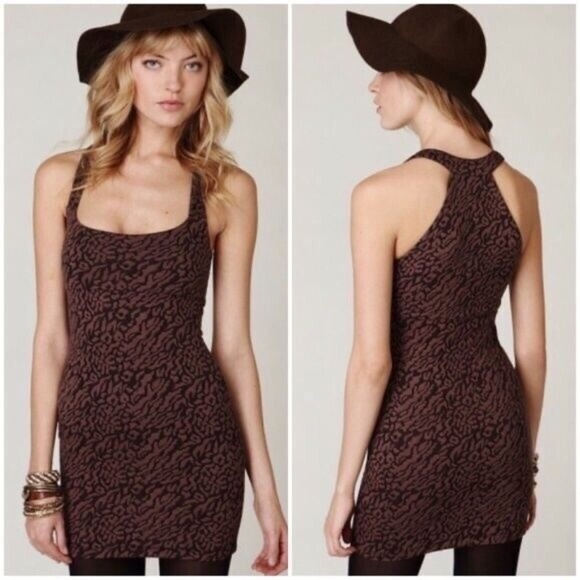 Free People Dresses & Skirts - EUC Free People Rose Wine Leopard Jersey Mini Bodycon Tunic Party Dress Medium